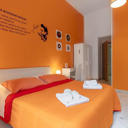 Colori E Note Bed & Breakfast Naples Luaran gambar
